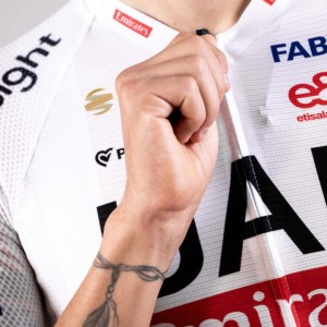 Abbigliamento uomo Team Pissei UAE Maglia Magistrale Ultra 2024