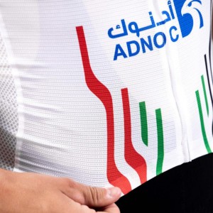 Abbigliamento uomo Team Pissei UAE Maglia Magistrale Ultra 2024