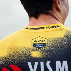 Abbigliamento Uomo Maglia Team Visma Lease a Bike 2025 The Wingbeat