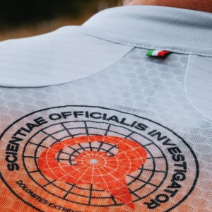 Maglia Q36.5 Gregarius Clima Dolomites Extreme da uomo grigia