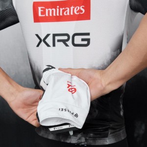Abbigliamento uomo Gilet Pissei UAE Team Emirates 2025